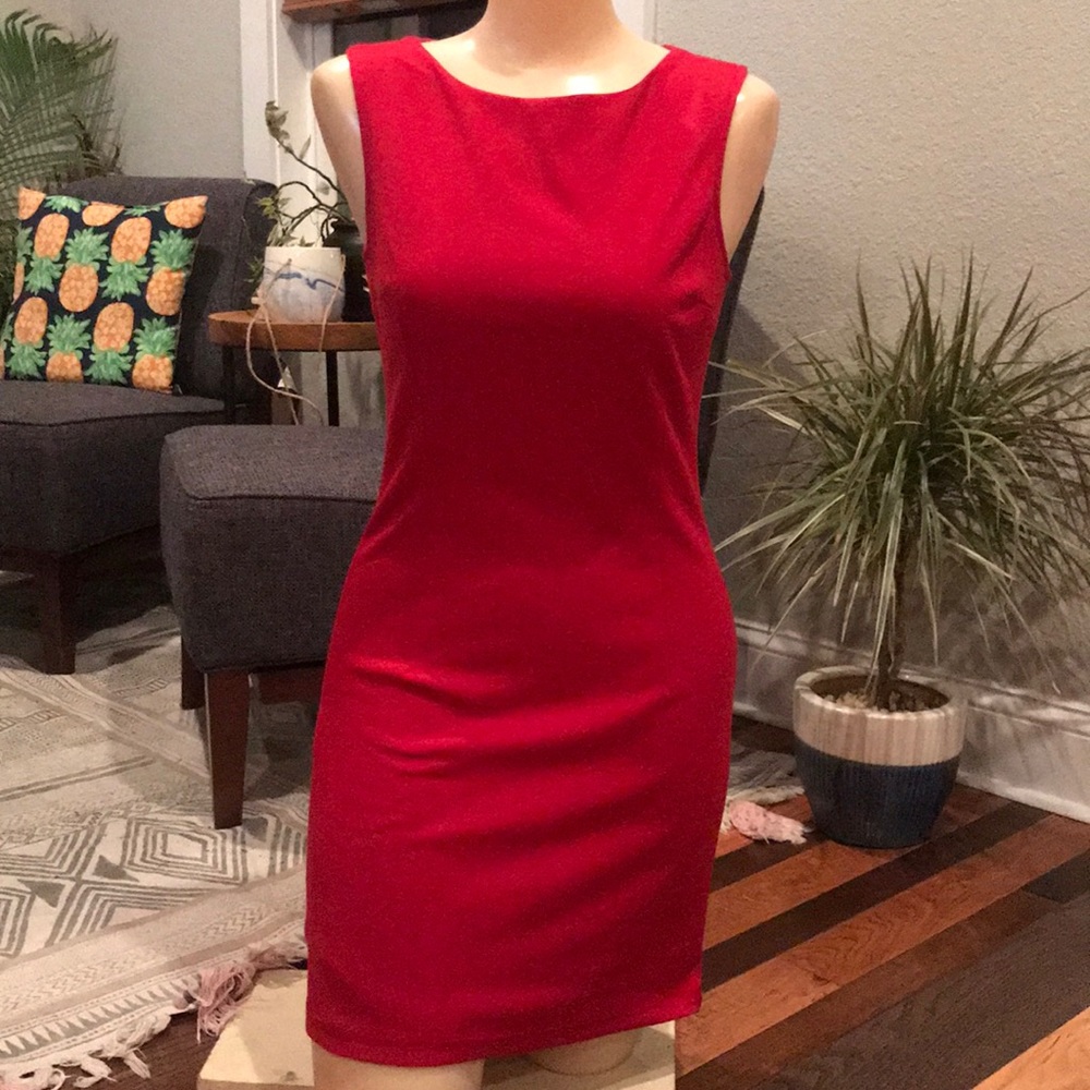 Open back red dress!